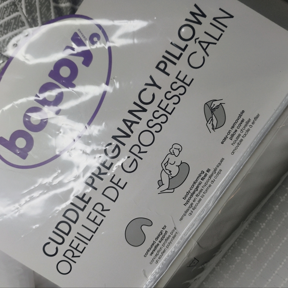 Boppy Cuddle Pregnancy Pillow - Gray - Picture 2 of 4
